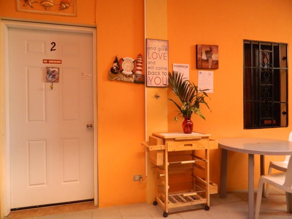 Bella Sombra Guest House Downtown Belize City Camera foto