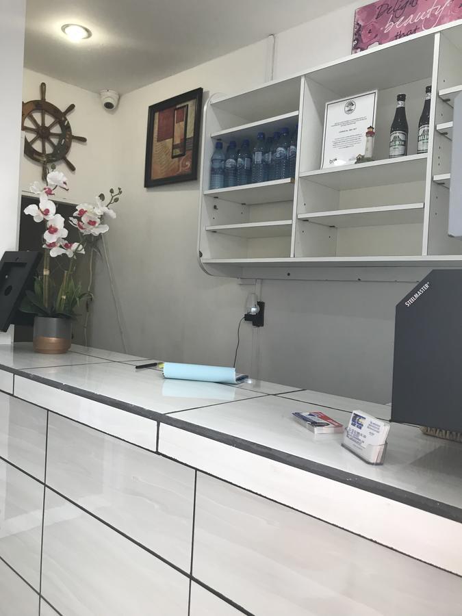 Bella Sombra Guest House Downtown Belize City Esterno foto